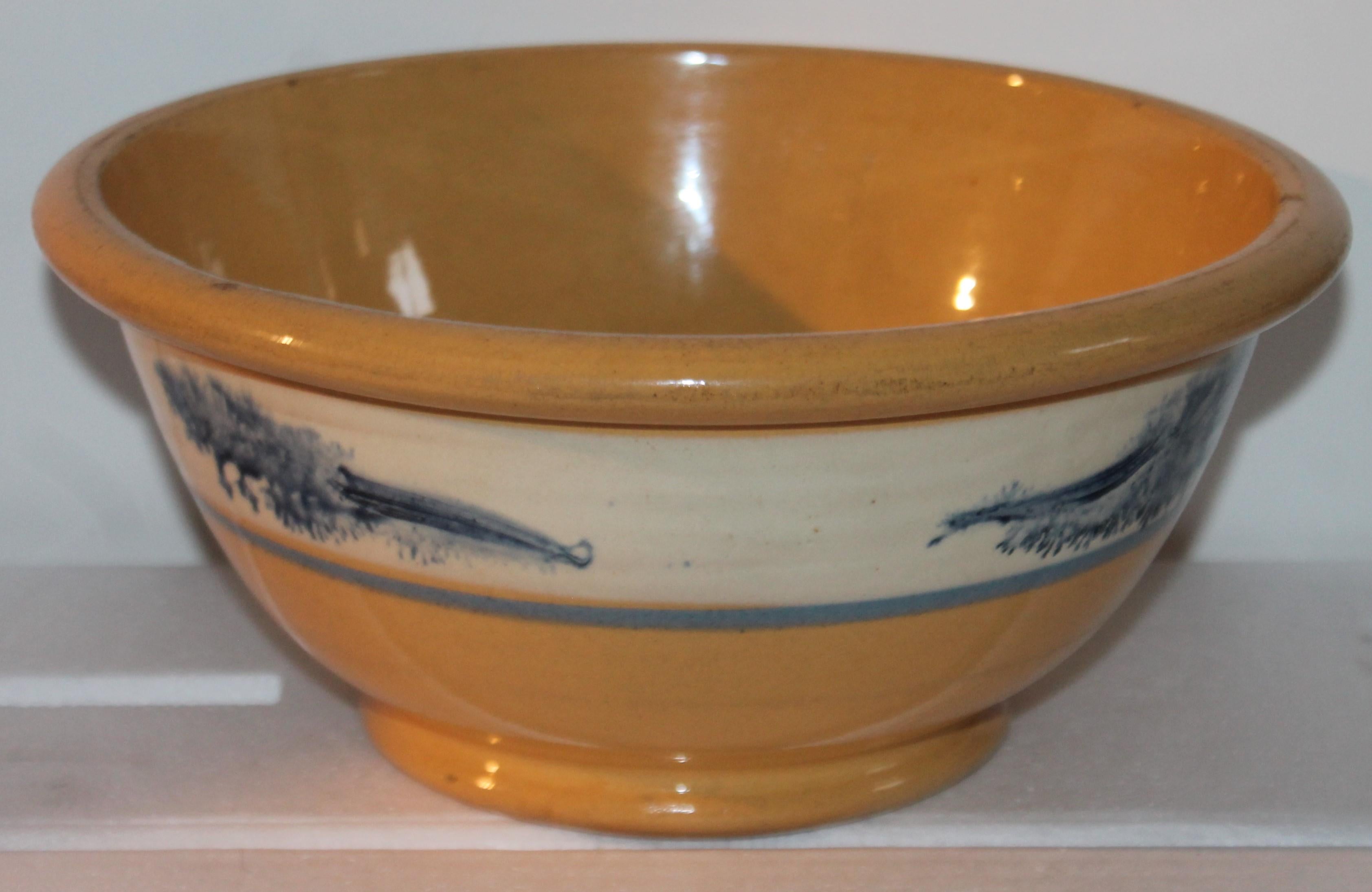Adirondack Collection of Three 19th Century Mocha Yellow Ware Bowls For Sale