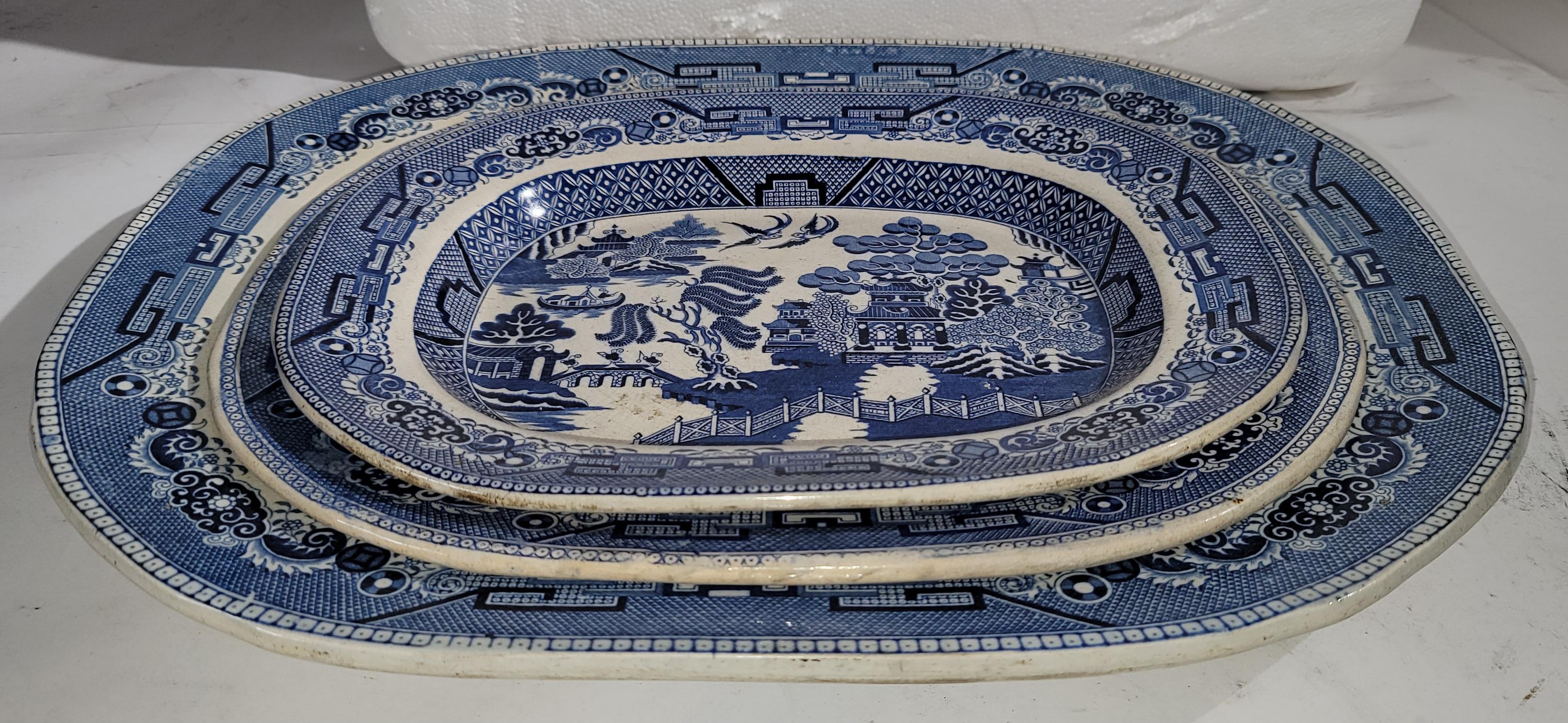 Hand-Crafted Collection of Three Blue Willow Platters -3 For Sale