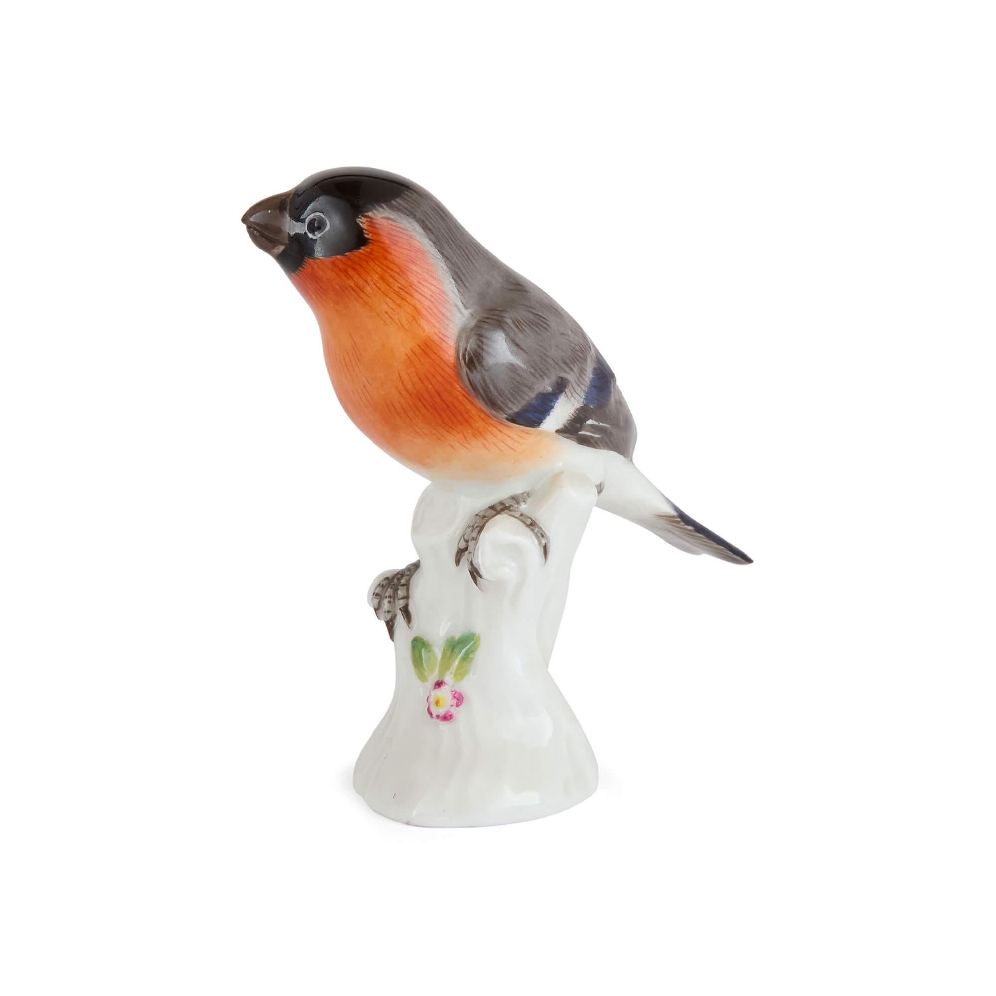 Rococò Collection'S di tre figure di uccelli in porcellana tedesca di Meissen in vendita