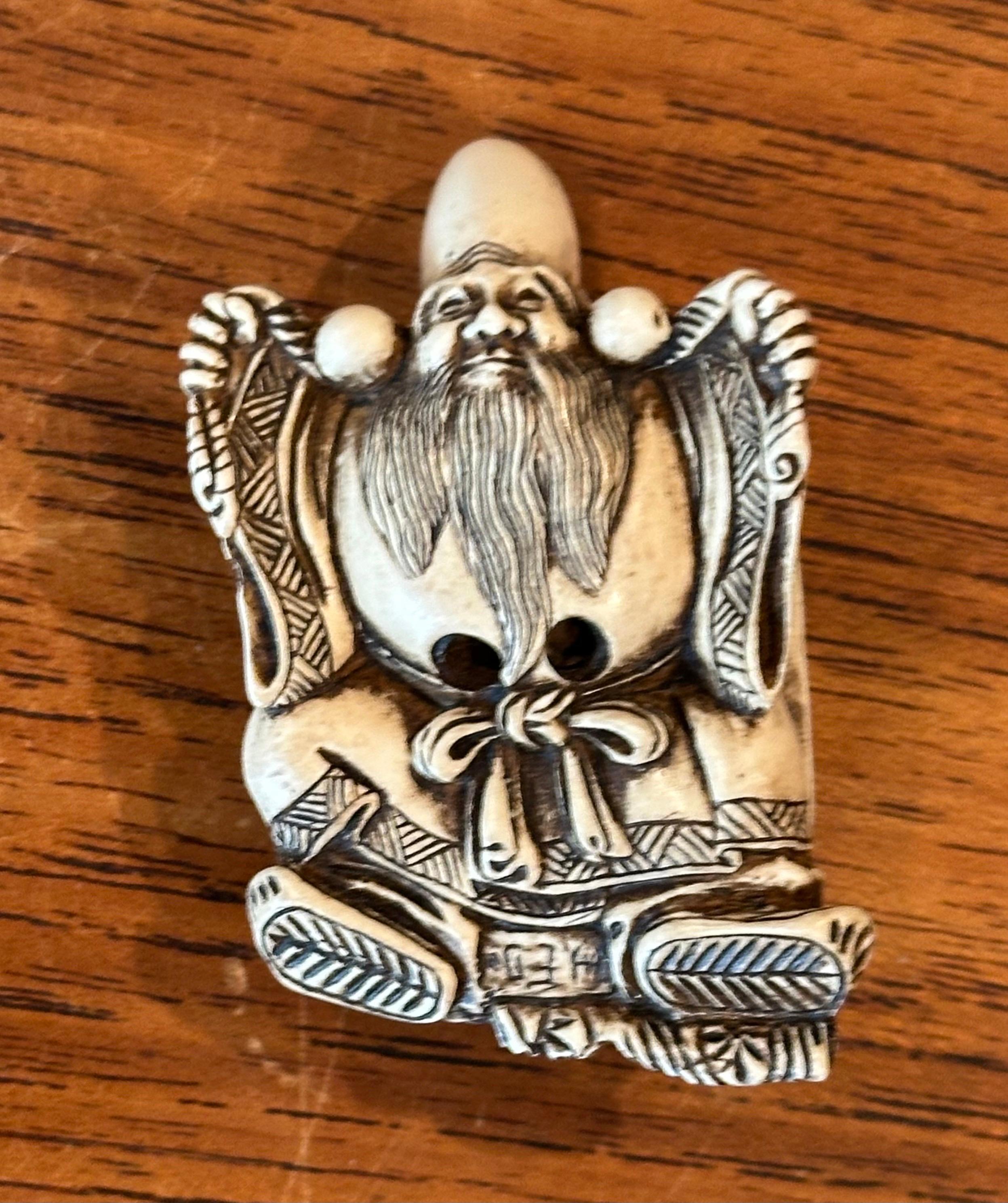 Collection of Three Japanese Turtle Netsukes in vendita 4