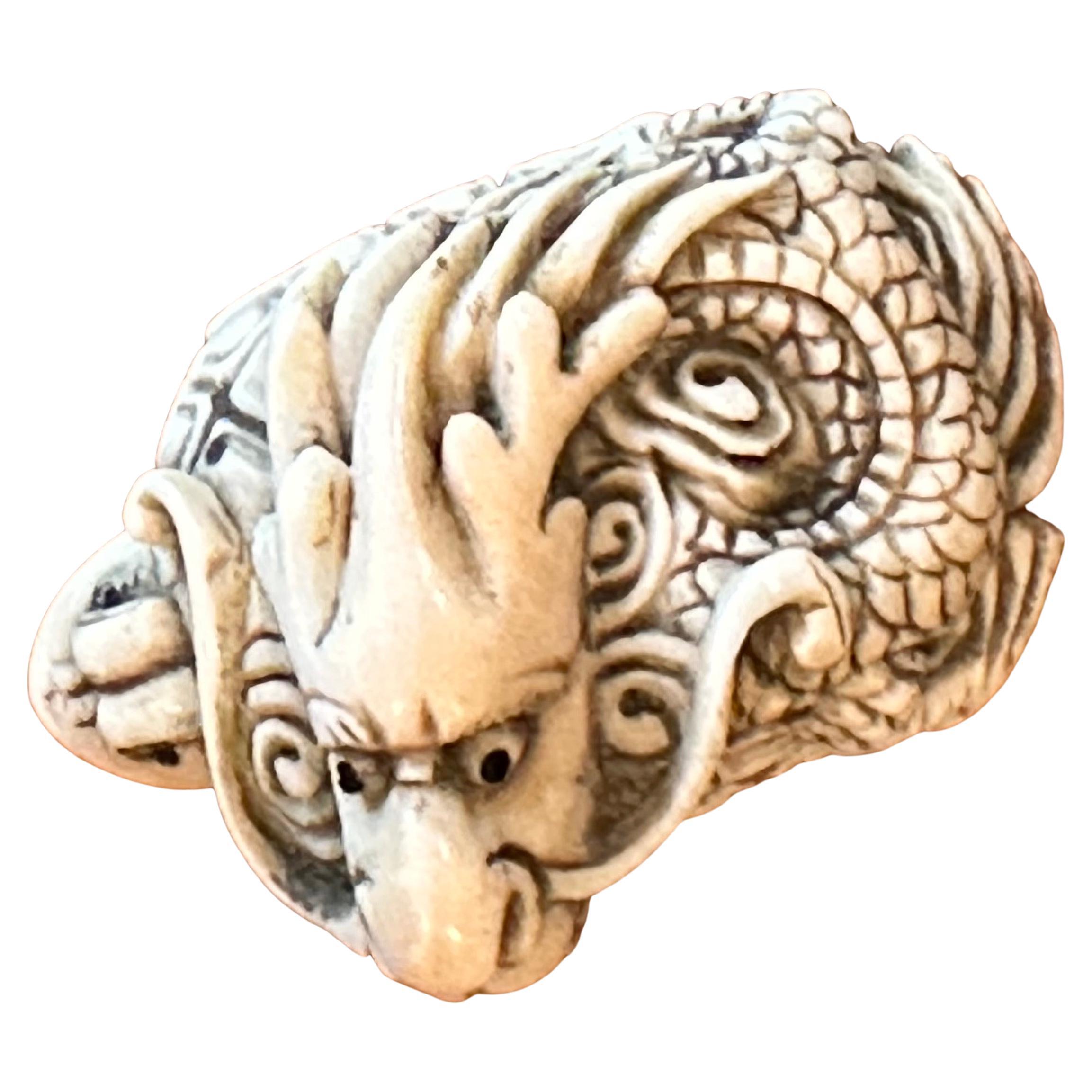 XX secolo Collection of Three Japanese Turtle Netsukes in vendita