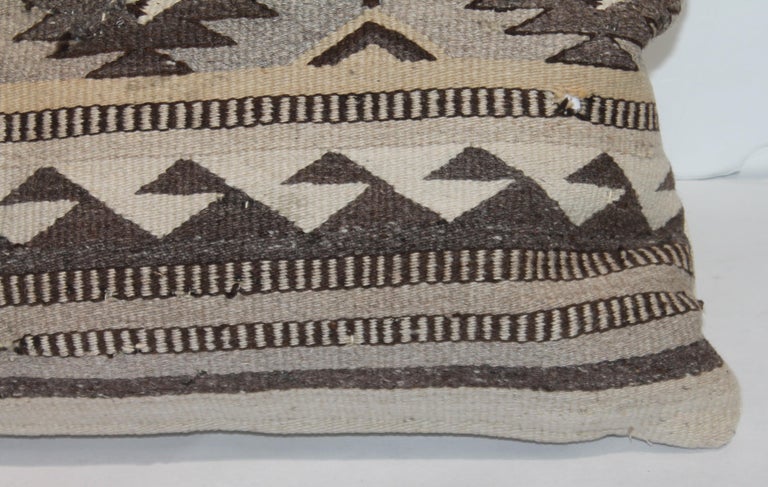 Collection of Three Mexican Indian Weaving Geometric Pillows -3 In Good Condition For Sale In Los Angeles, CA
