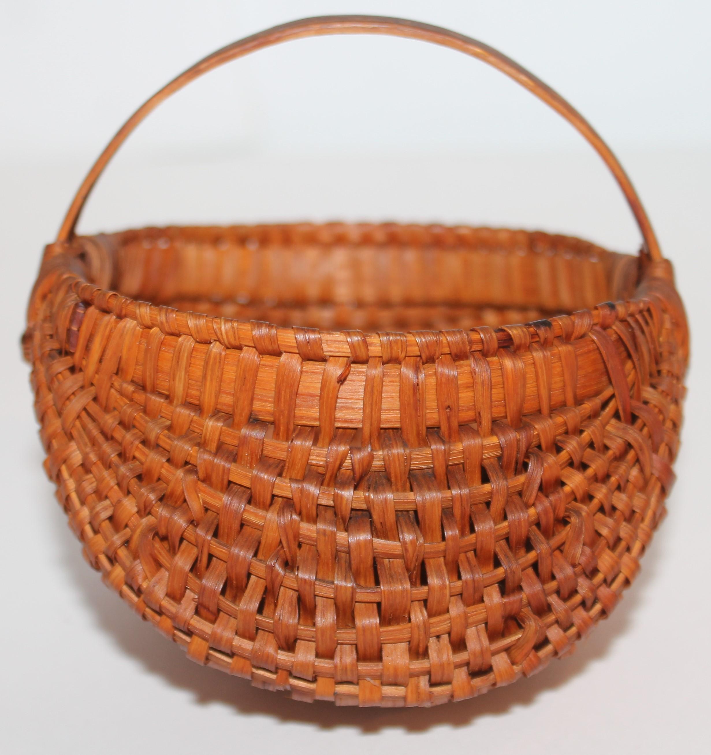Collection of Three Miniature 19th C Hiney Baskets For Sale 4
