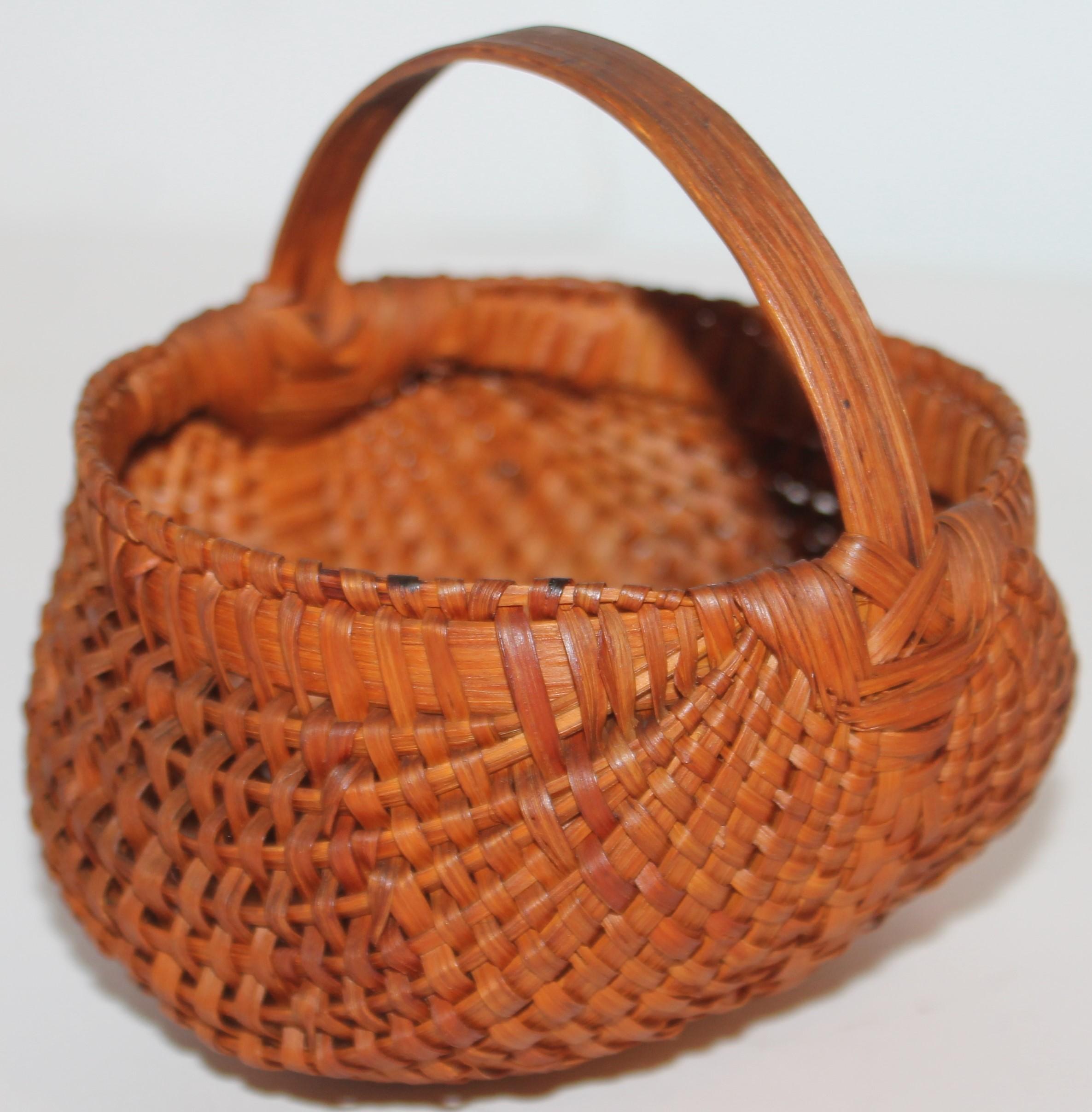 Collection of Three Miniature 19th C Hiney Baskets For Sale 5