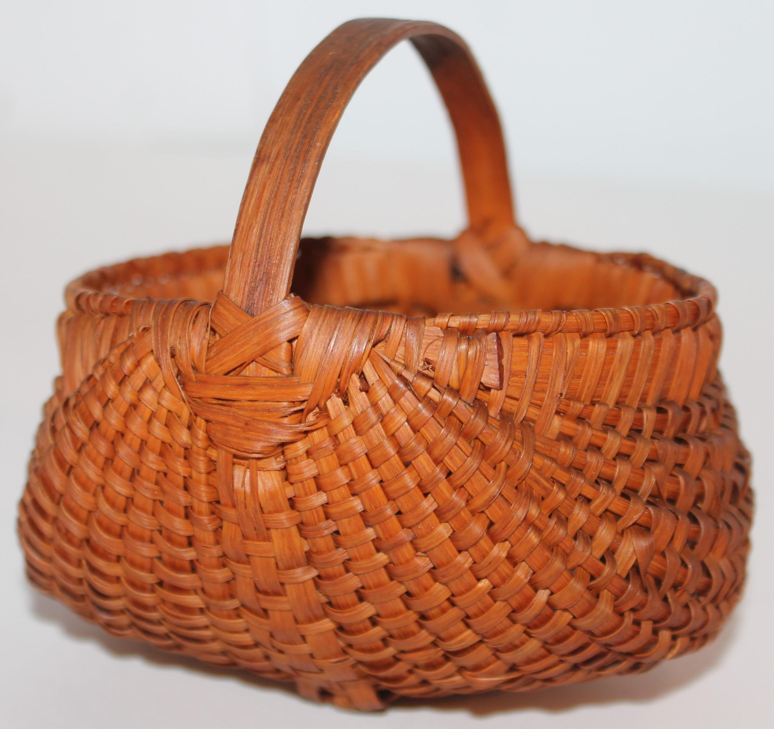 American Collection of Three Miniature 19th C Hiney Baskets For Sale