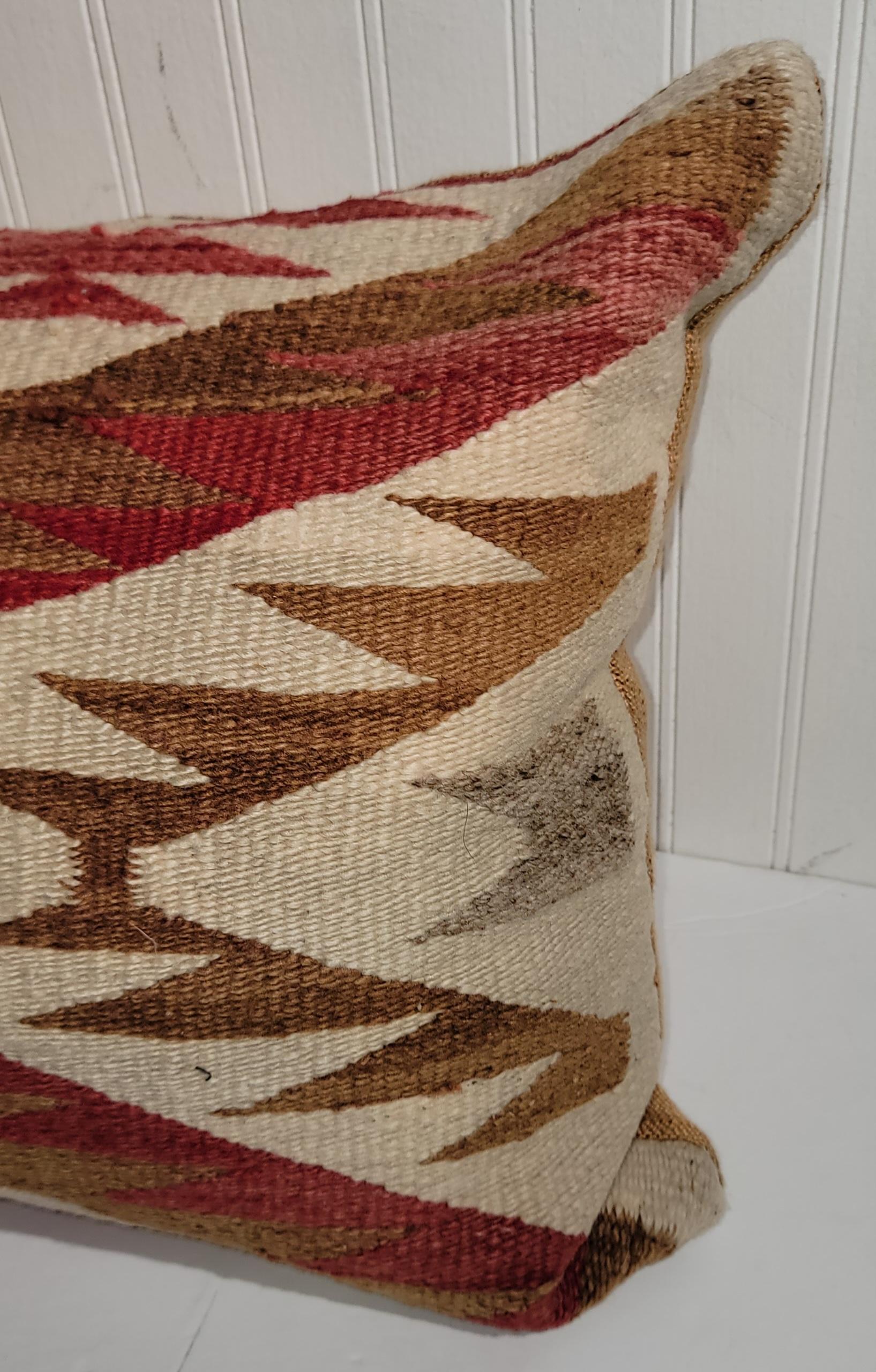 Collection de trois coussins traversins de tissage indien Navajo, 3 pièces Bon état - En vente à Los Angeles, CA