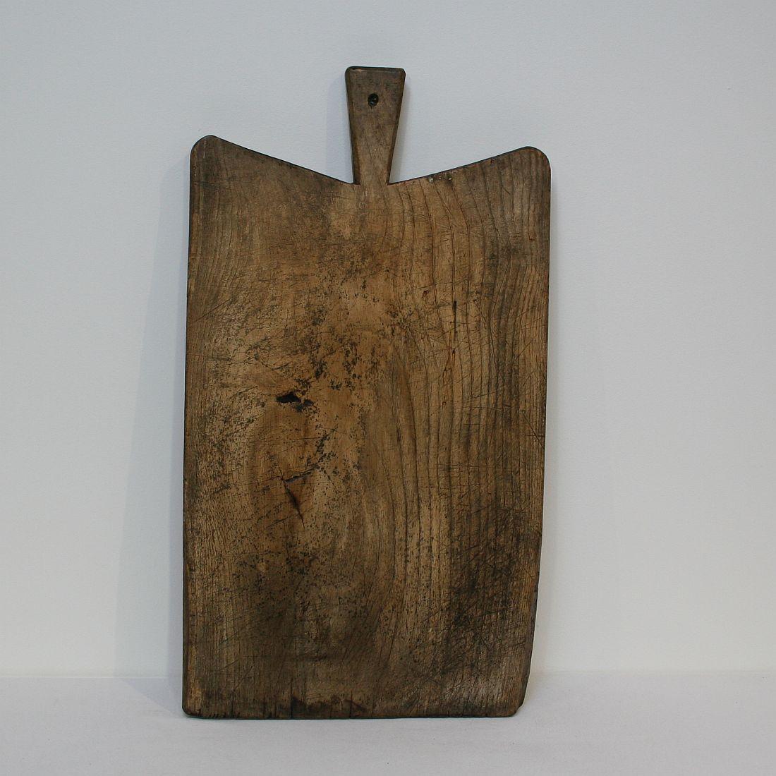 Collection of Three Rare French 19th Century, Wooden Chopping or Cutting Boards In Good Condition In Buisson, FR