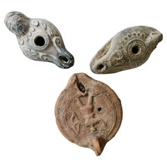 Trois lampes à huile romaines en terre cuite antiquités monde antique Styling