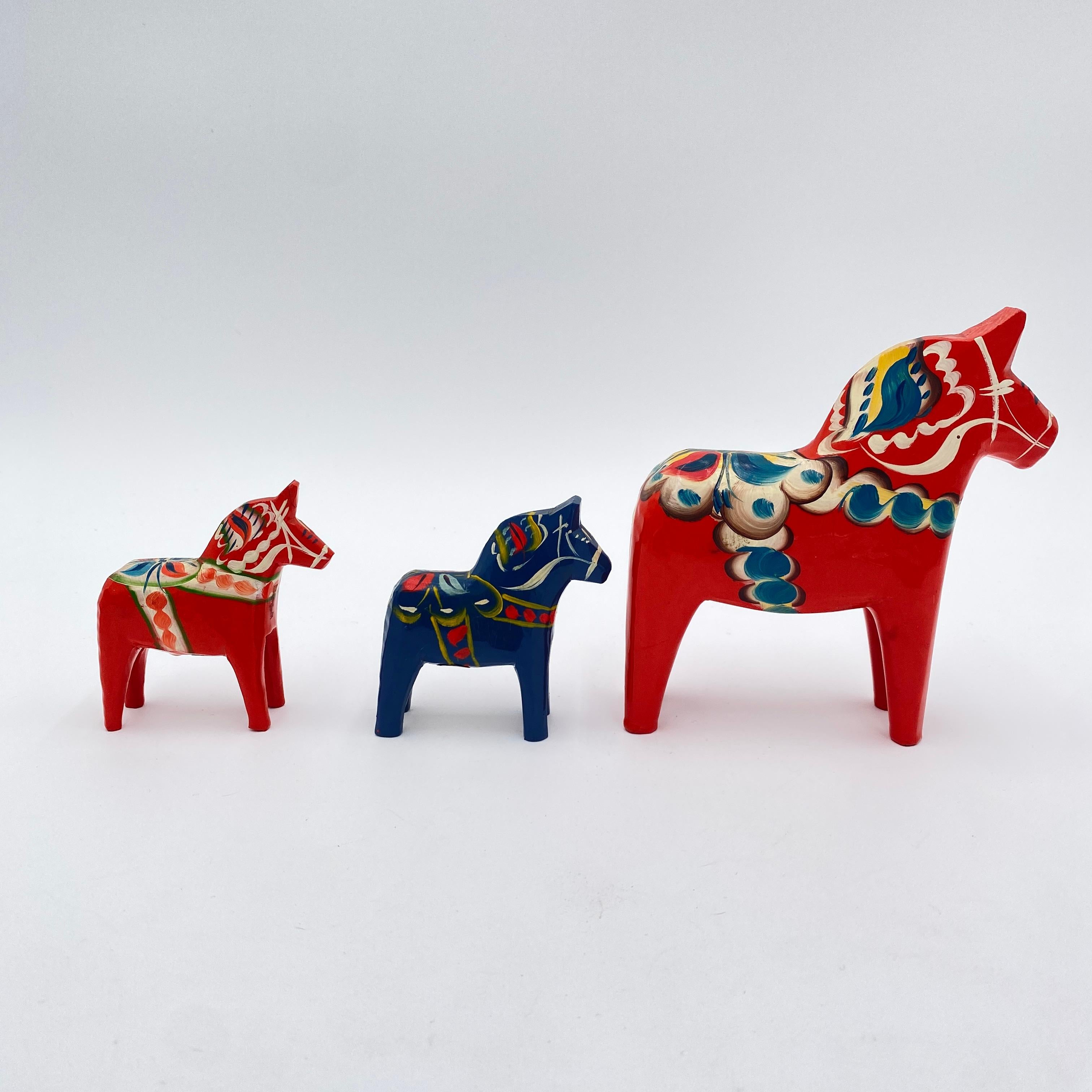 Late 20th Century Collection of Three Vintage Swedish Dala Horses by Nils Olsson, Sweden Folk Art For Sale