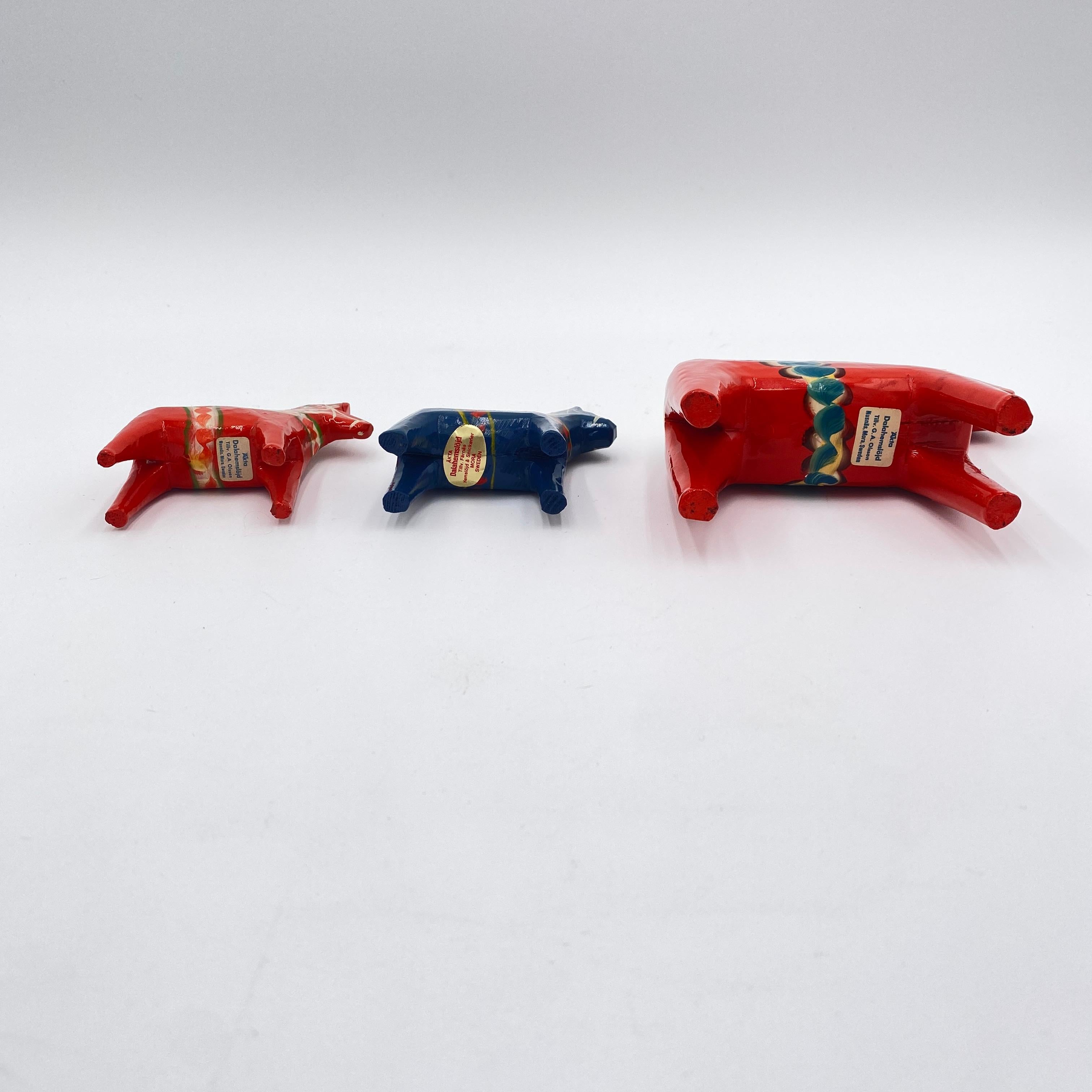 Collection of Three Vintage Swedish Dala Horses by Nils Olsson, Sweden Folk Art For Sale 3