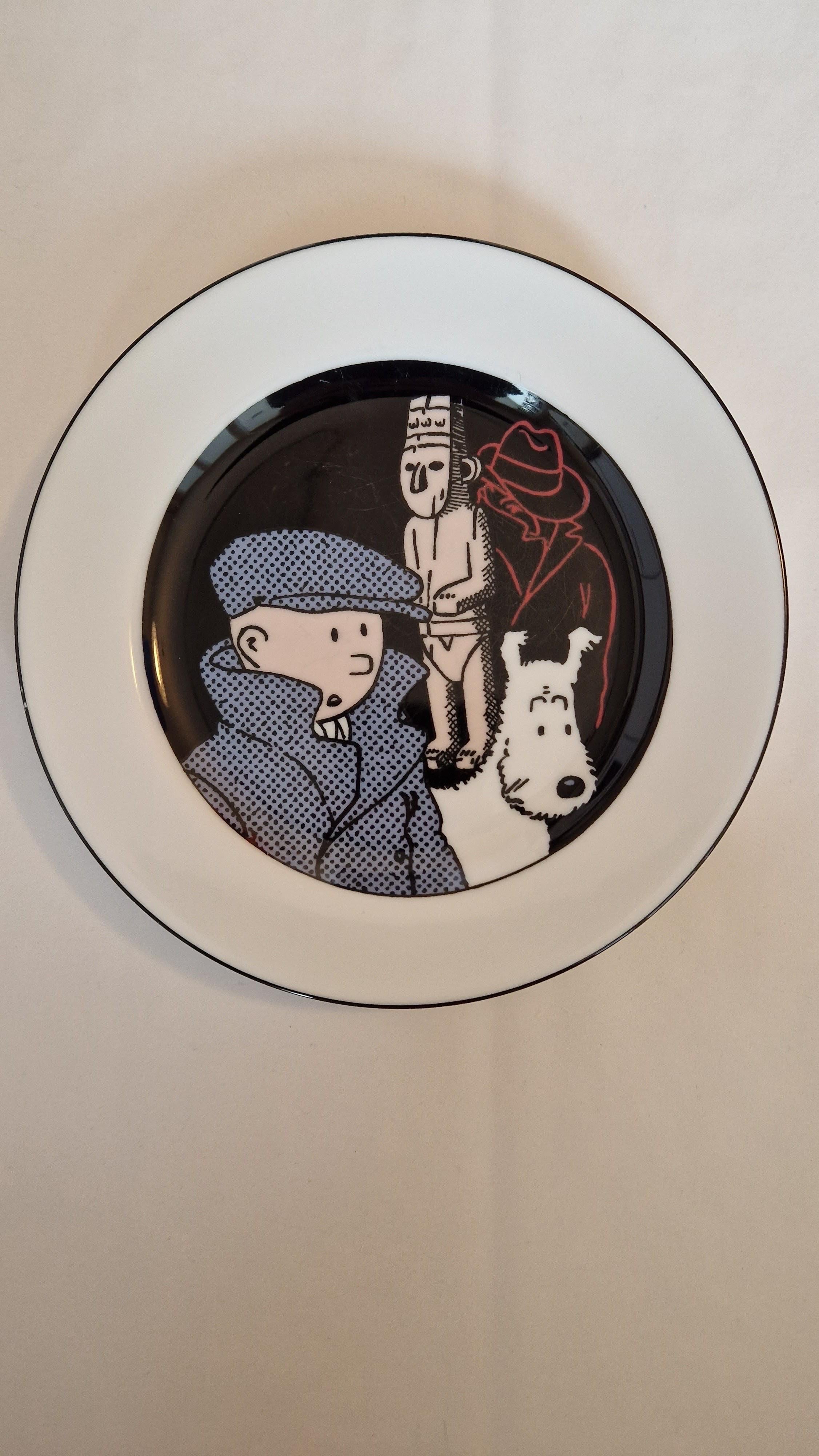 Collection of TinTin Porcelain Dish Coffee and Plate by Hergé ,  AXIS Paris 80s For Sale 8