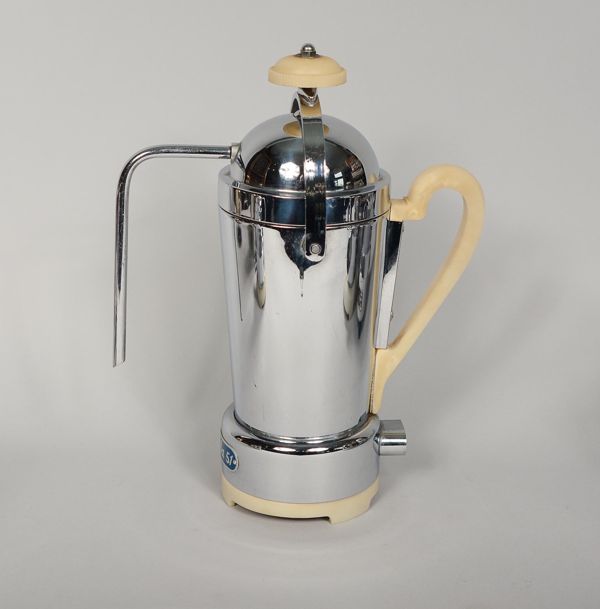 Collection of Vintage Art Deco Espresso Makers in Chrome and Nickel Plate For Sale 3