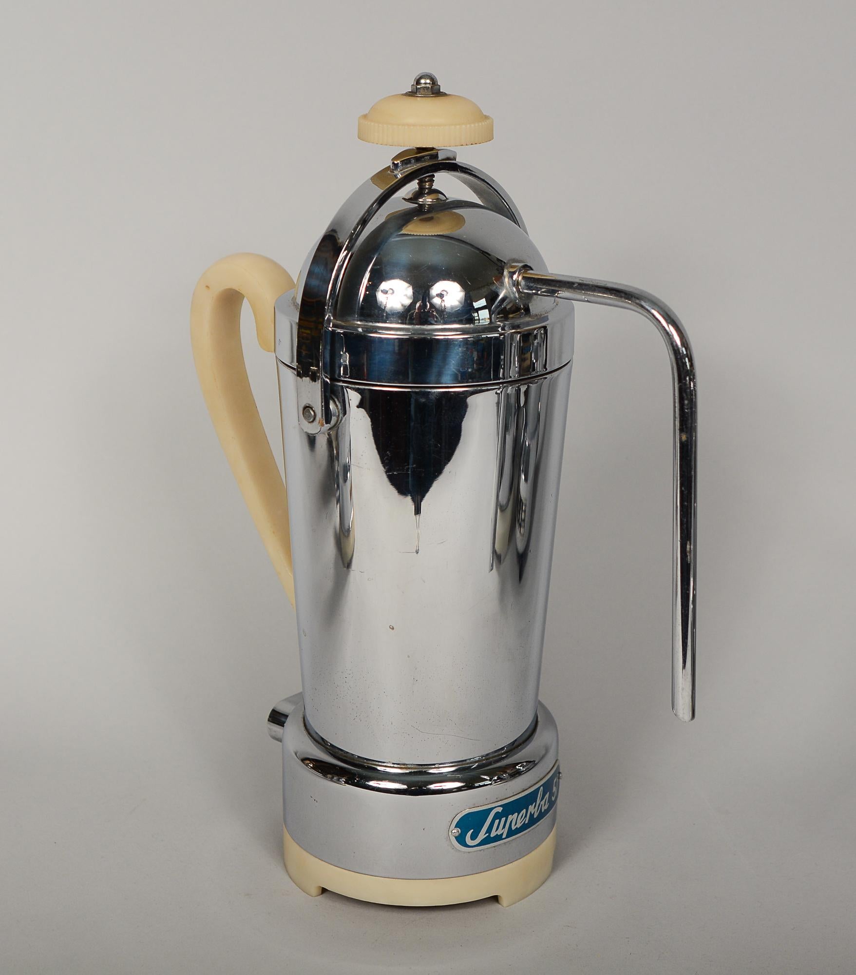 Collection of Vintage Art Deco Espresso Makers in Chrome and Nickel Plate For Sale 4