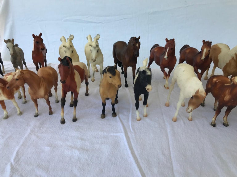Collection of Vintage Breyer Horses For Sale at 1stdibs