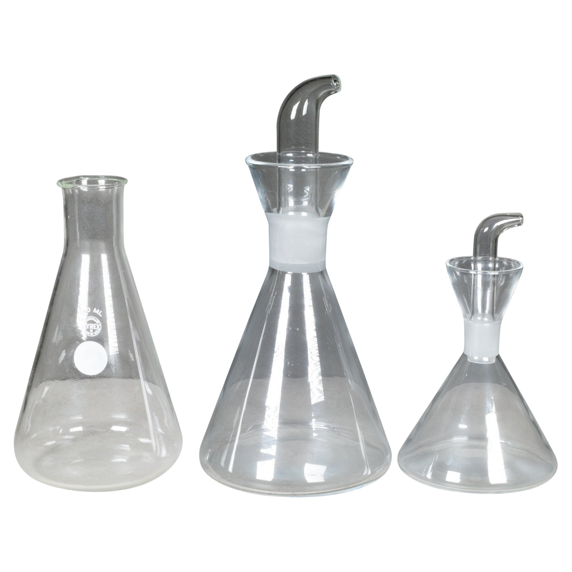 Colección de decantadores vintage de vidrio de laboratorio