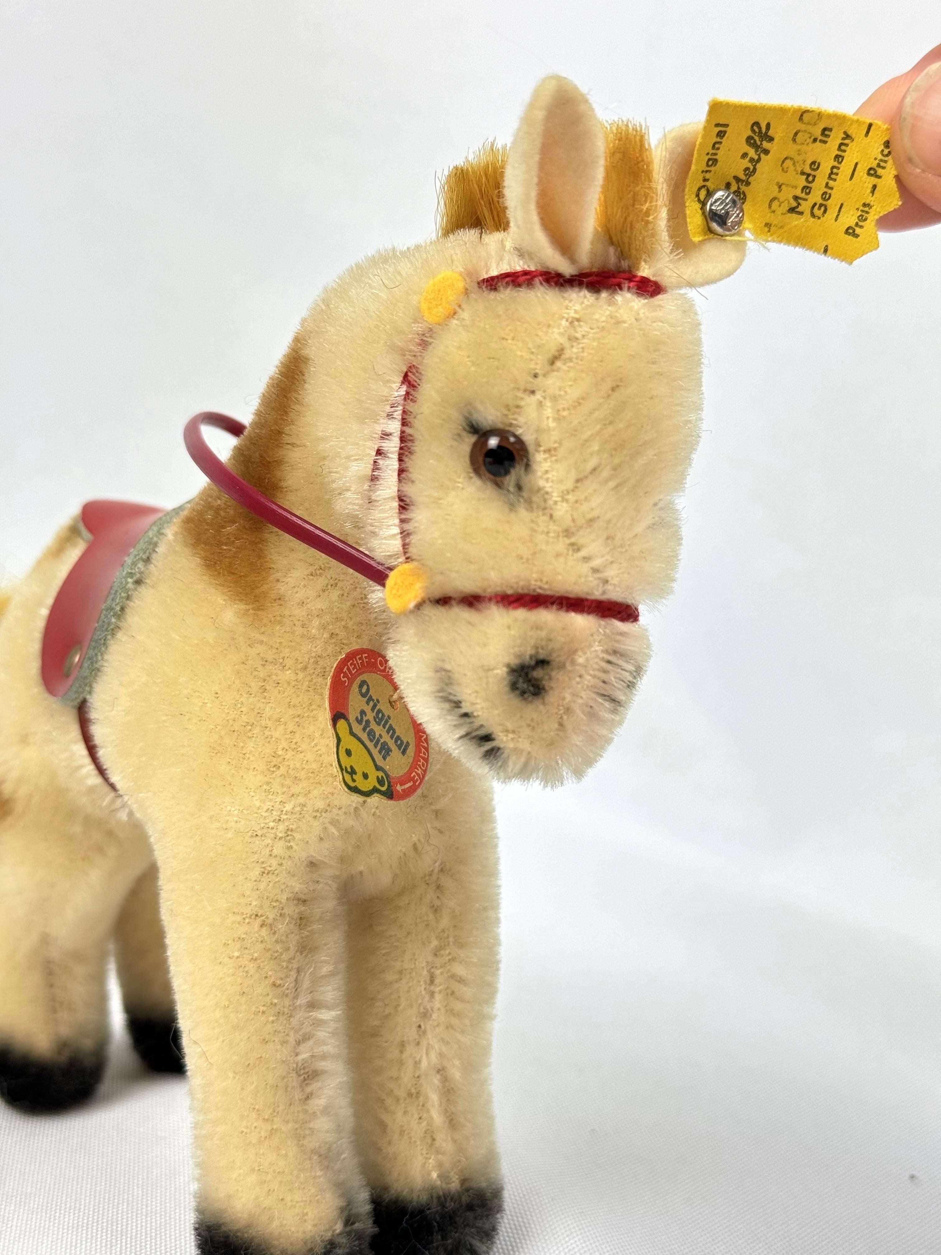Collection of Vintage Steiff Animals 13