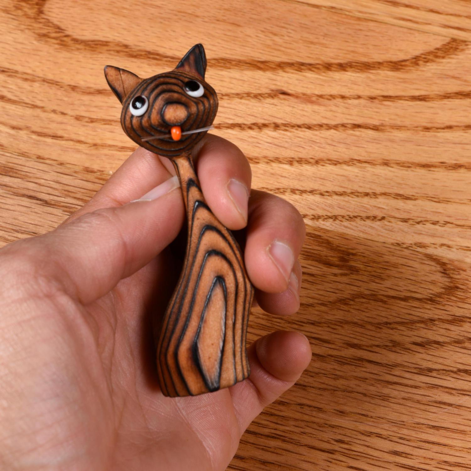 Cèdre Collection de chats Tiki en bois de cèdre sculpté de Witco, Meathead et ses amis en vente