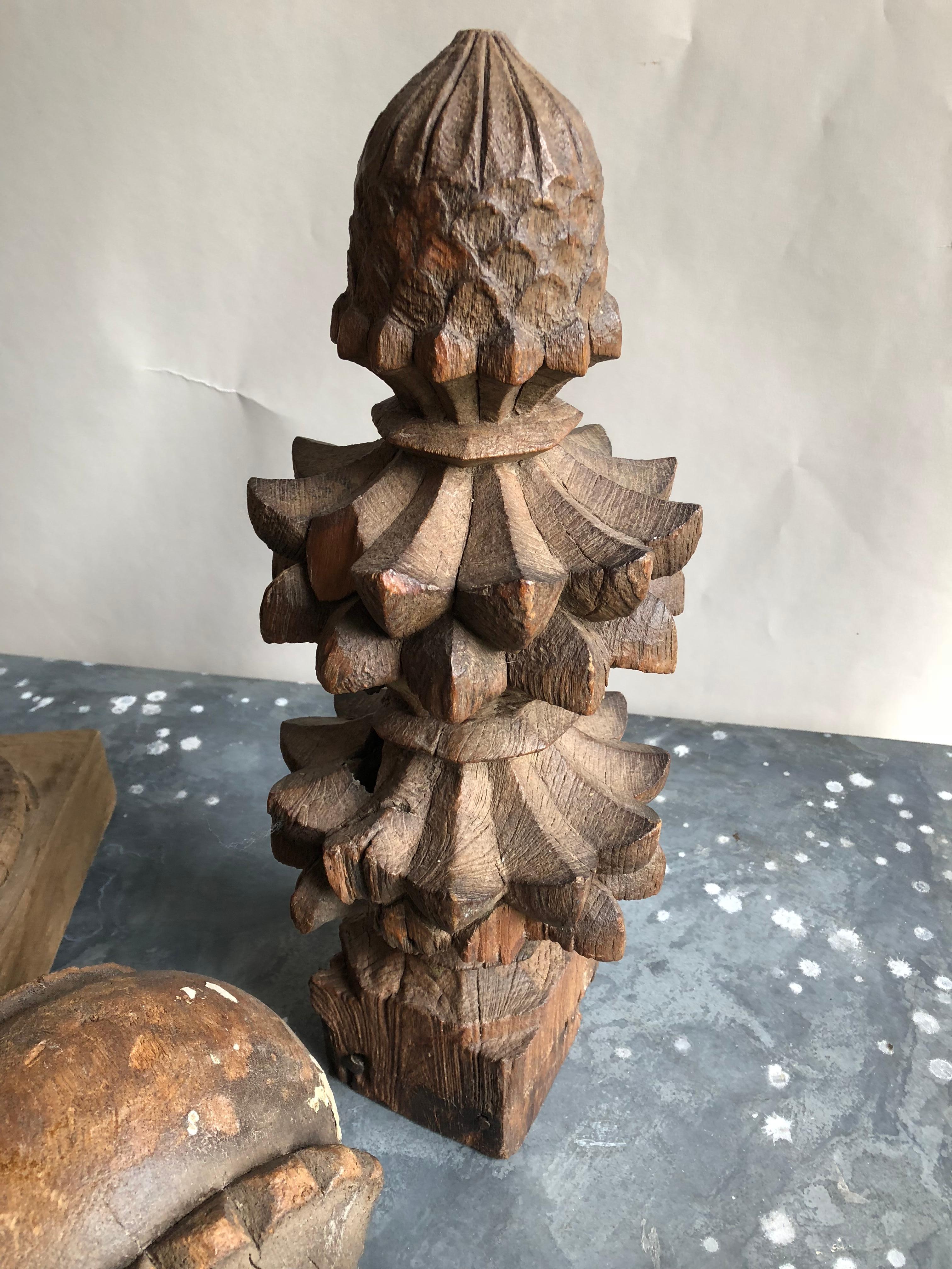 Collection Of Wood Finials In Good Condition In Doylestown, PA