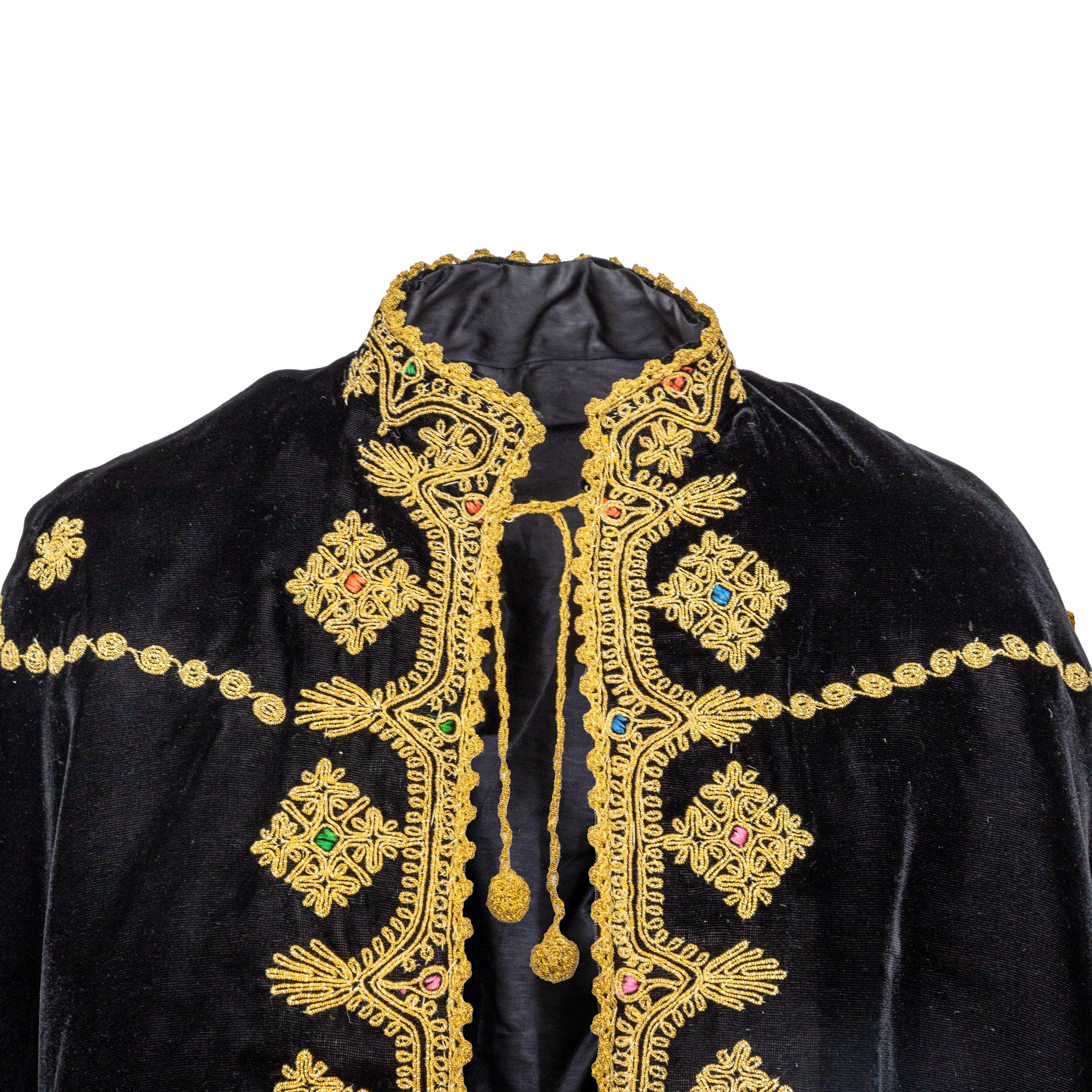 Poncho ricamato Collection'S - Anni '60 In condizioni buone in vendita a Milano, IT