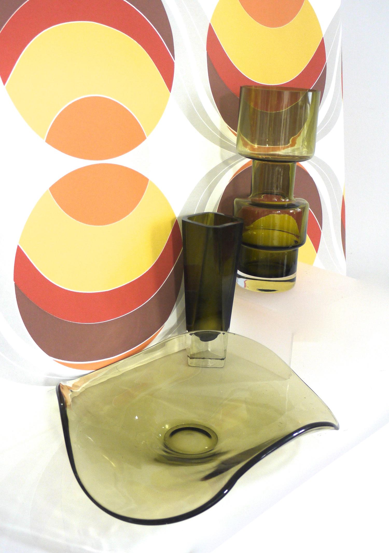 Art Glass Collection Riihimaki, Nason and Viking Glass, Mid-1950s Vases 2 and Dish For Sale