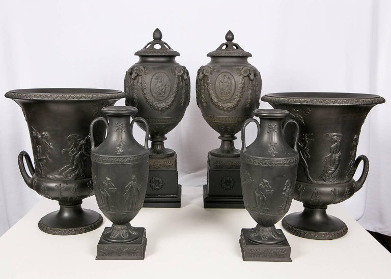 Collection Wedgwood Black Basalt Vases at 1stdibs