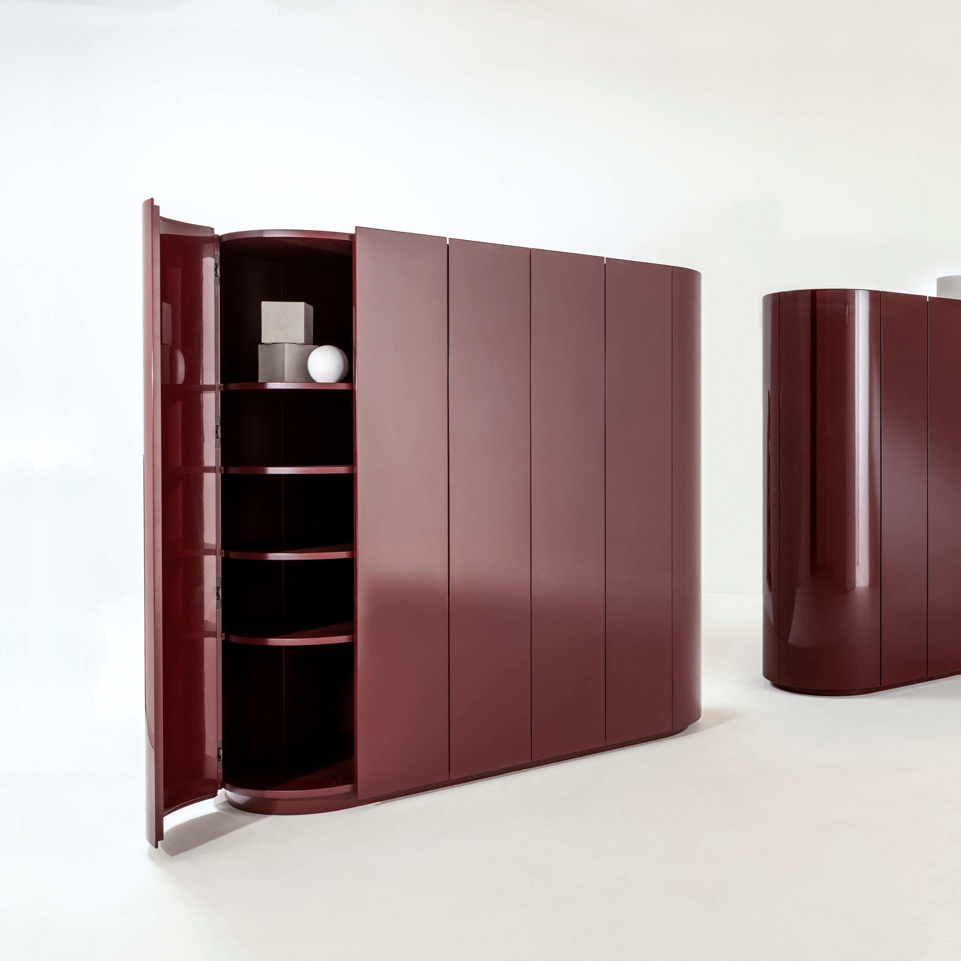 Italian Collectionist Buffet Sideboard by Laurameroni For Sale