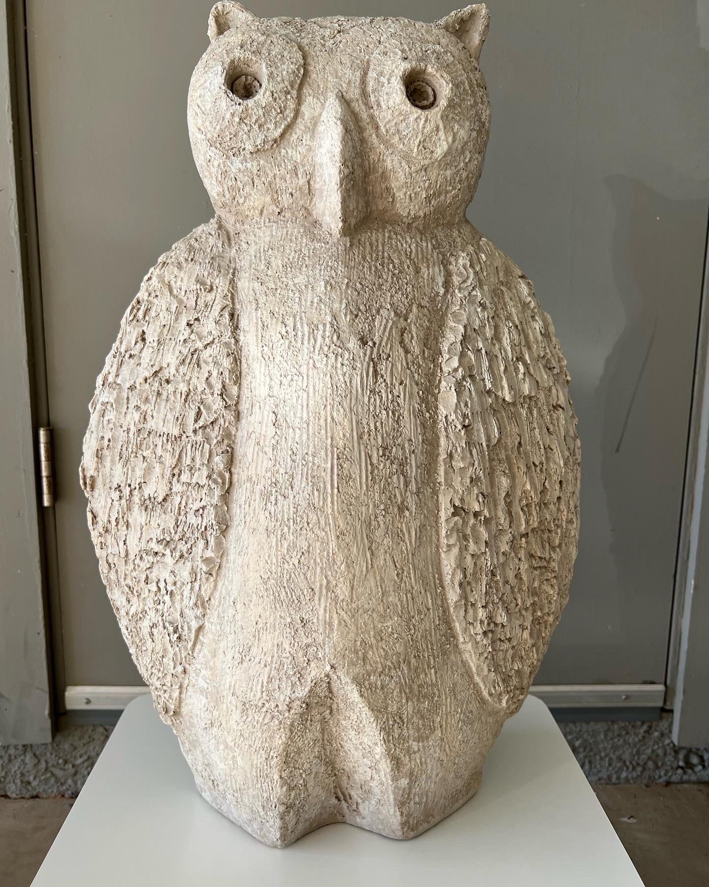 Collections ‘85 Inc. hand-painted plaster and ceramic owl For Sale 1