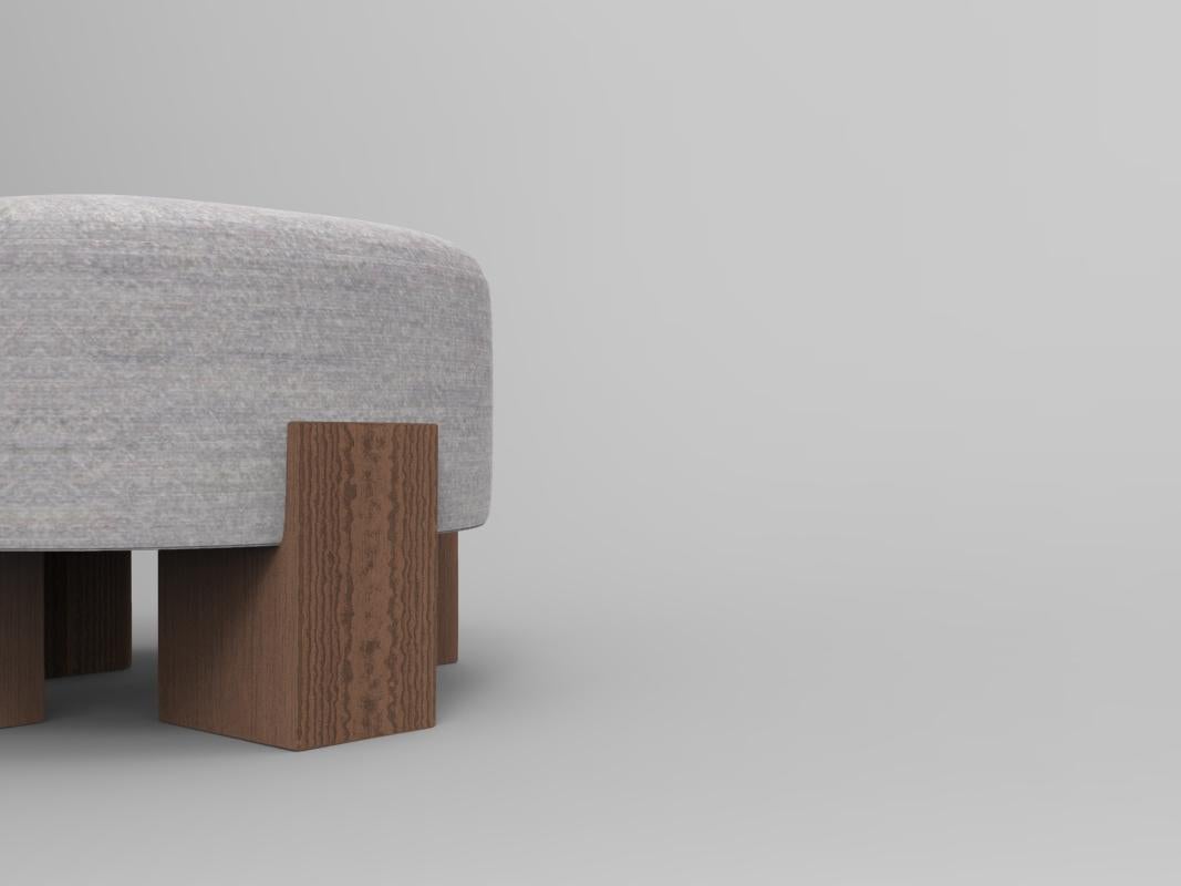 Collector Contemporary Cassette Puff Outdoor Tricot Grey Fabric by Alter Ego Studio

This piece is underpinned by a Minimalist and sophisticated aesthetic of clean lines.

Dimensions
Ø 60 cm 23”
H 38 cm 15”

Product features
Structure in Oak wood.