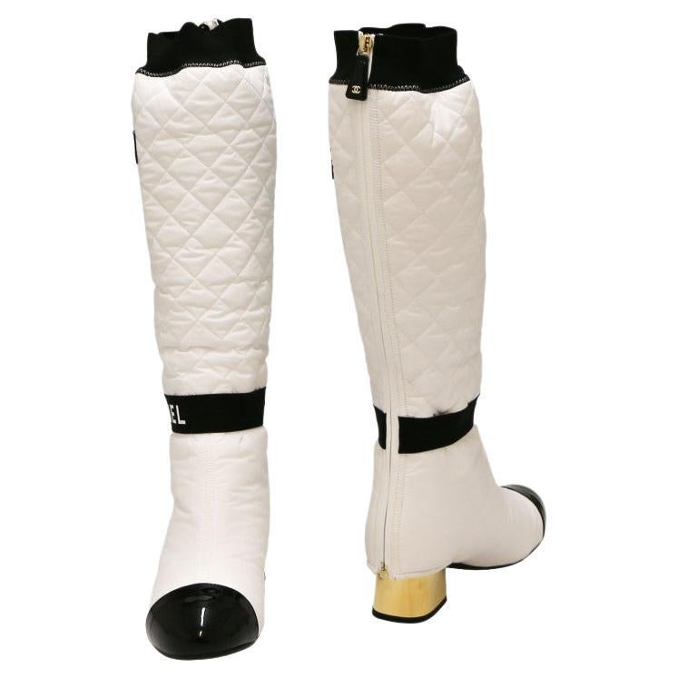 Bottes de collection Chanel Taille 37 en vente