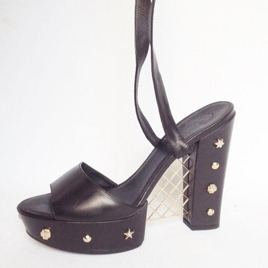 Women's Collector CHANEL Platform Sandals in Black Box Leather and Gilt Metal 39.5   