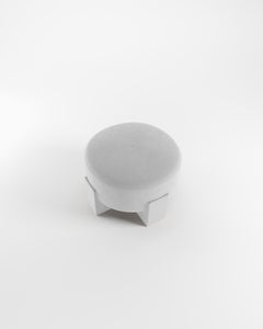 Coleccionista Contemporáneo Cassete Puff Boucle Blanco by Alter Ego Studio