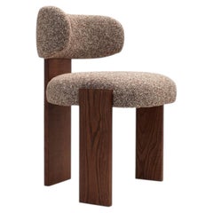 Silla Collector Core tapizada en KVADRAT Sahco Zero by Studio Rig