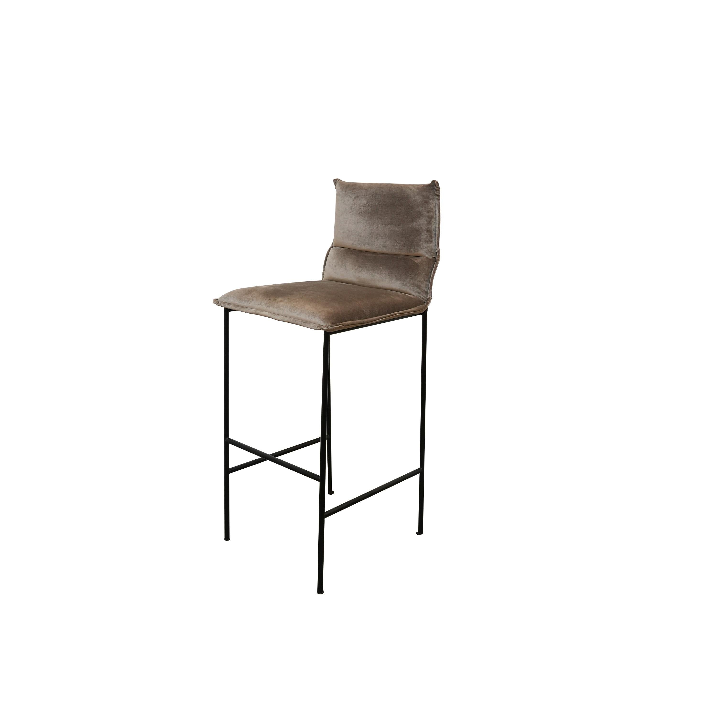 Contemporary Collector Group- Jeeves Counter Stool For Sale