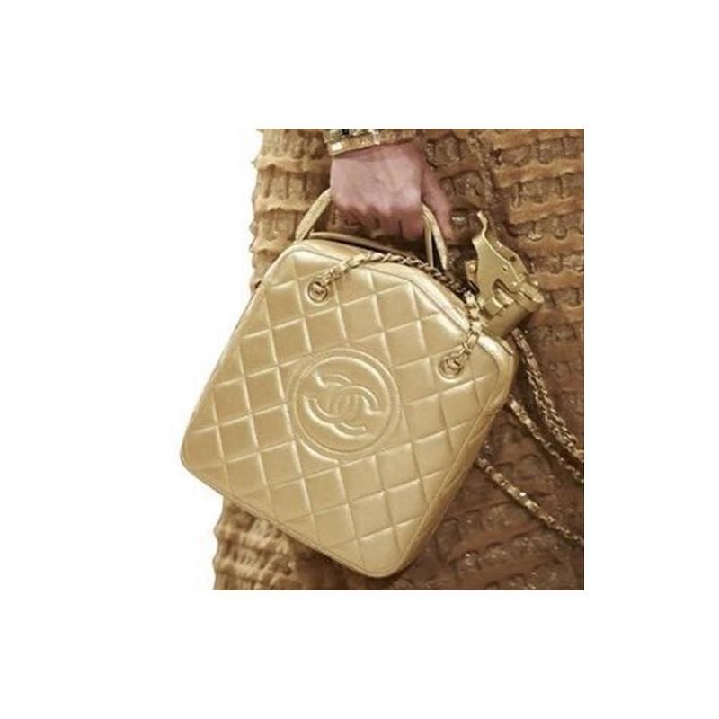Collector Jerrican CHANEL from cruise Paris Dubai For Sale 1