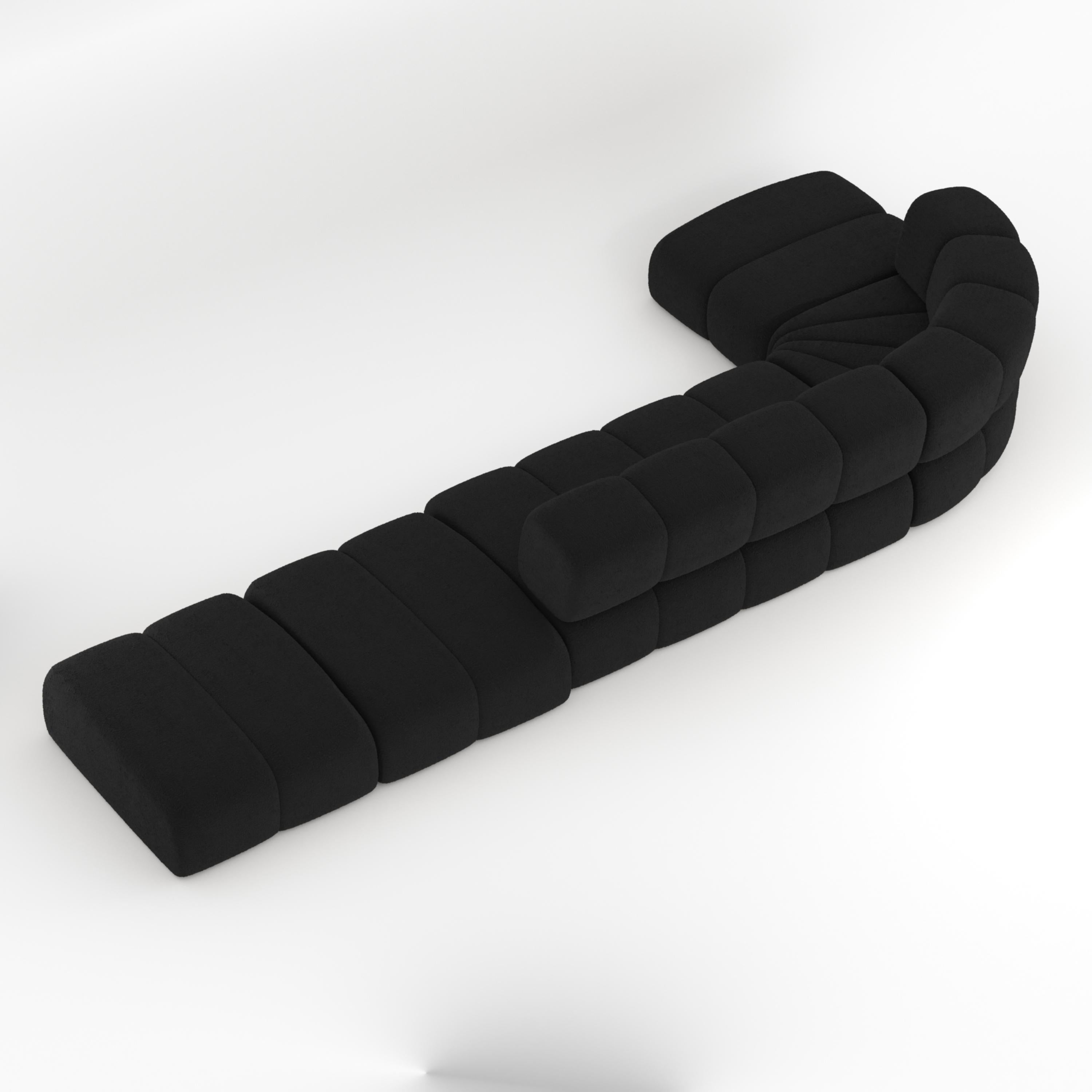 Minhoca Sofa se définit par des lignes simples et épurées, qui peuvent être façonnées dans n'importe quel format grâce à son système modulaire.

COLLECTIONNEUR
La marque Collector a pour objectif de faire partie de la vie quotidienne en intégrant le