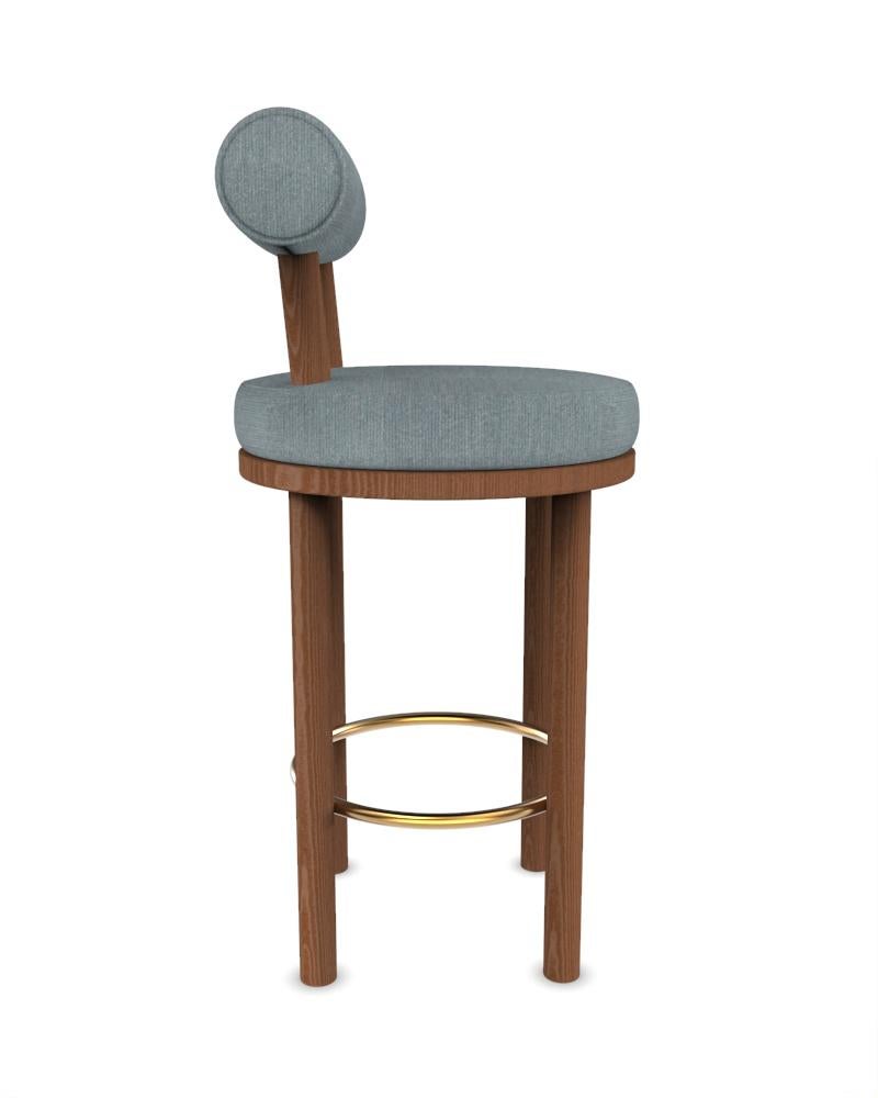 Moderner Moca Barstuhl in Tricot Light Seafoam Fabric und Räuchereiche von Studio Rig für Collector Studio

Ein Stuhl, der sowohl moderne als auch klassische Designansätze miteinander verbindet.
Der strapazierfähige und solide Stuhl ist so