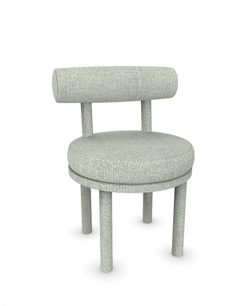Collector Modern Moca Chair Vollständig gepolstert mit Safire 0006 Stoff von Studio Rig

ABMESSUNGEN:
B 51 cm  20
