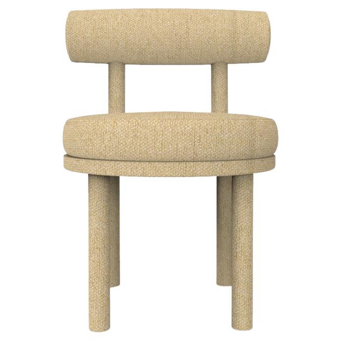 Collector Modern Moca Chair Vollständig gepolstert mit Safire 15 Stoff von Studio Rig 
