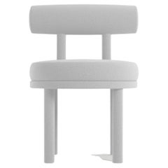 Moderner Moca-Stuhl für Sammler in Boucle-Weiß von Studio Rig