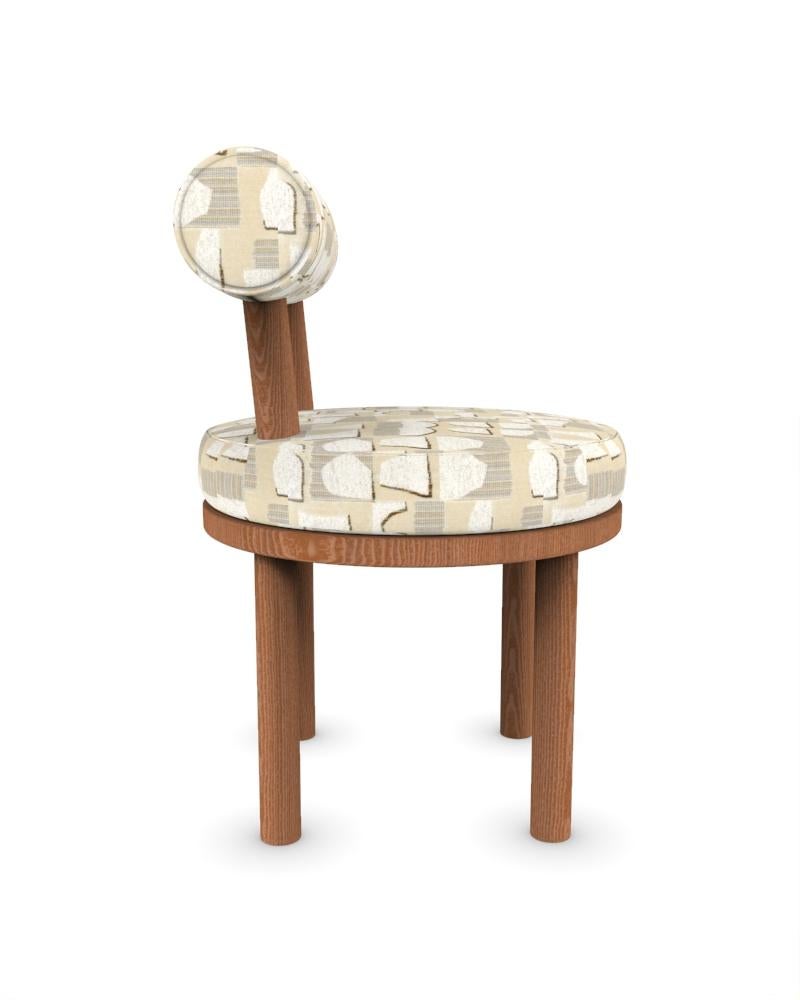Portuguese Collector Modern Moca Chair Upholstered in Beige Fabric and Oak by Studio Rig For Sale