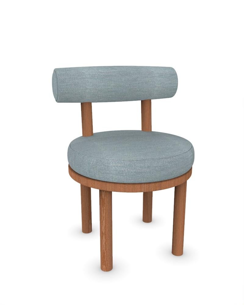 Moderner Moca-Sessel mit Tricot-Stoff (Seafoam) und geräucherter Eiche von Studio Rig

ABMESSUNGEN:
B 51 cm  20