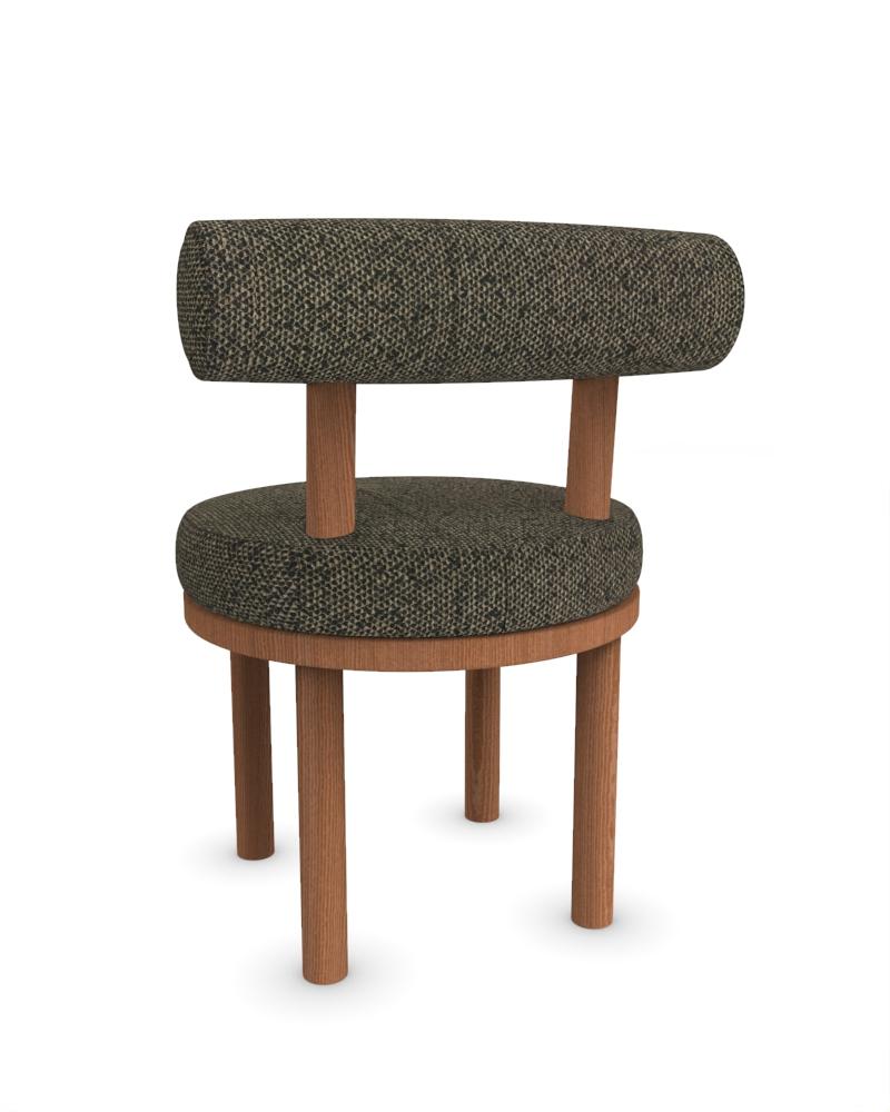Collector Modern Moca Chair, gepolstert mit Safire 01-Stoff von Studio Rig  im Zustand „Neu“ im Angebot in Castelo da Maia, PT