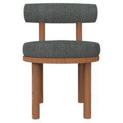 Collector Modern Moca Chair, gepolstert mit Safire 09-Stoff von Studio Rig 