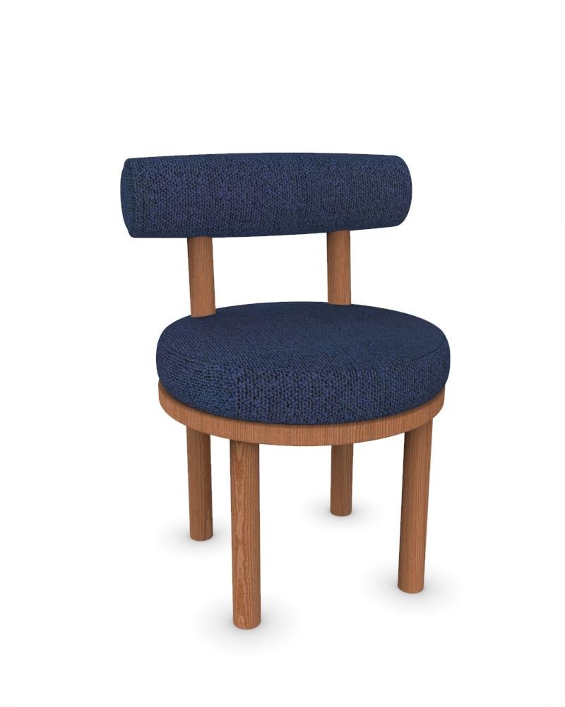 Collector Modern Moca Chair Upholstered in Safire 11 Fabric and Smoked Oak by Studio Rig

DIMENSIONS:
W 51 cm  20”
D 53 cm  21”
H 86 cm  34”
SH 49cm  19”



A chair that mixes both modern and classical design approaches.
Designed to hug the body,