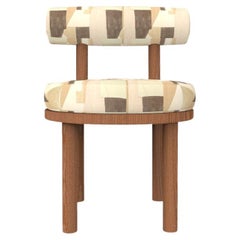 Collector Modern Moca Chair, gepolstert in Silt Fabric und Oak von Studio Rig 