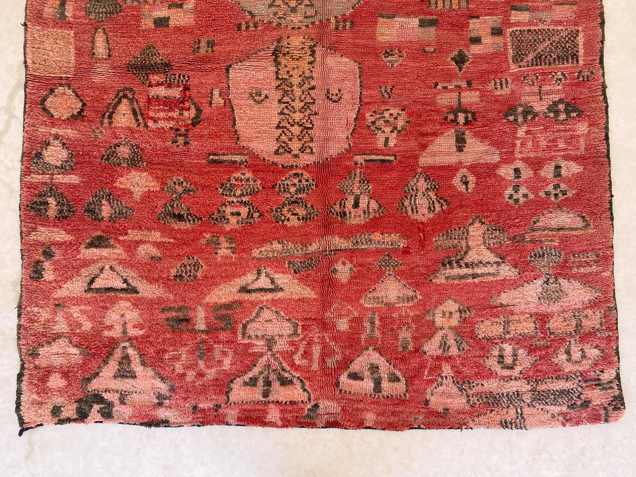Collector Moroccan Rehamna rug - Red/pink - 5.8x8.6feet / 177x264cm In Good Condition For Sale In Marrakech, MA