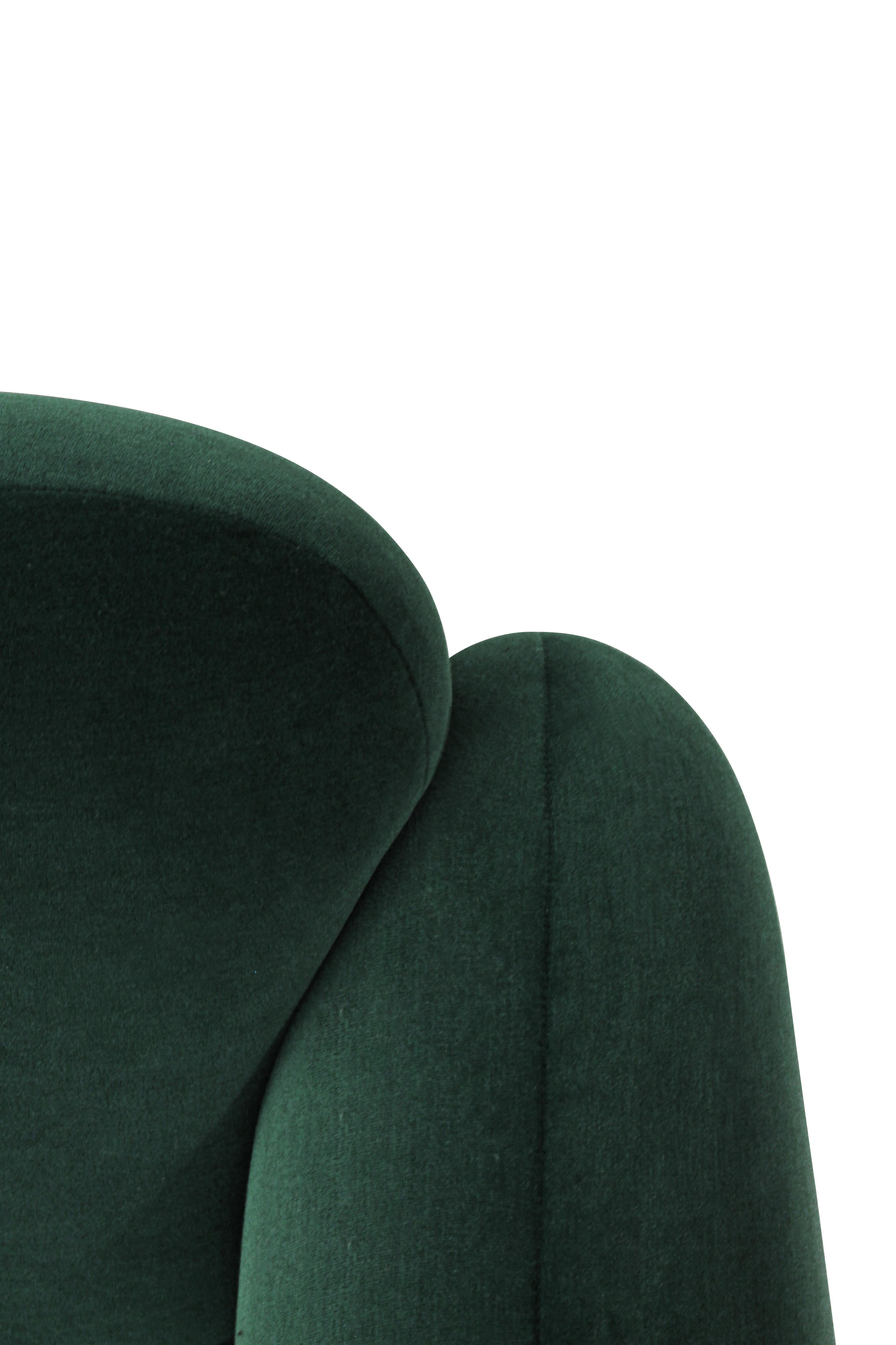 El Sillón Penta (diseñado en 1974), creado para las zonas comunes del hotel, ejemplifica el enfoque de Daciano del diseño funcional, combinando líneas sencillas y consideraciones ergonómicas.
 

COLECCIONISTA
La marca Collector pretende formar parte