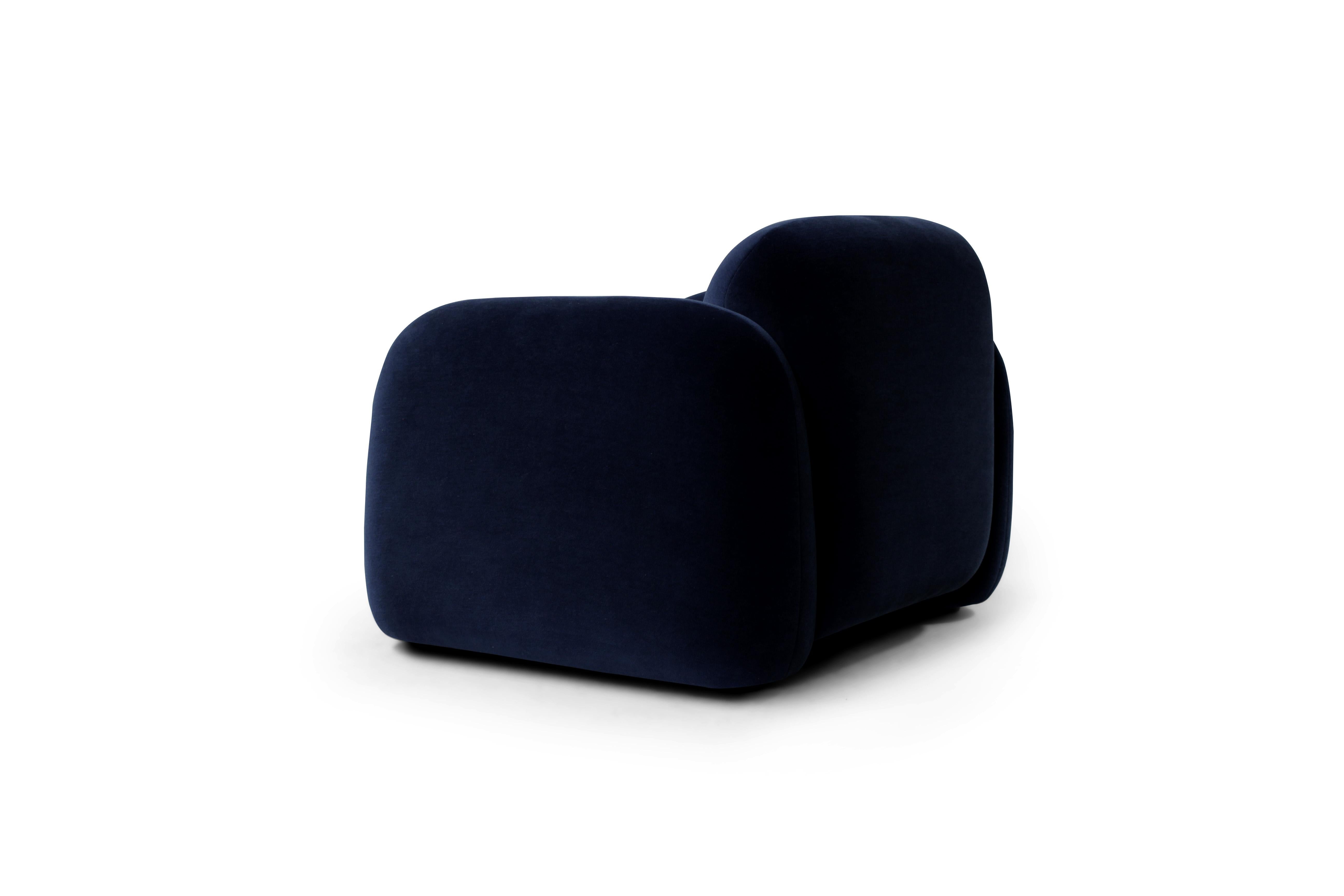 El Sillón Penta (diseñado en 1974), creado para las zonas comunes del hotel, ejemplifica el enfoque de Daciano del diseño funcional, combinando líneas sencillas y consideraciones ergonómicas.
 

COLECCIONISTA
La marca Collector pretende formar parte