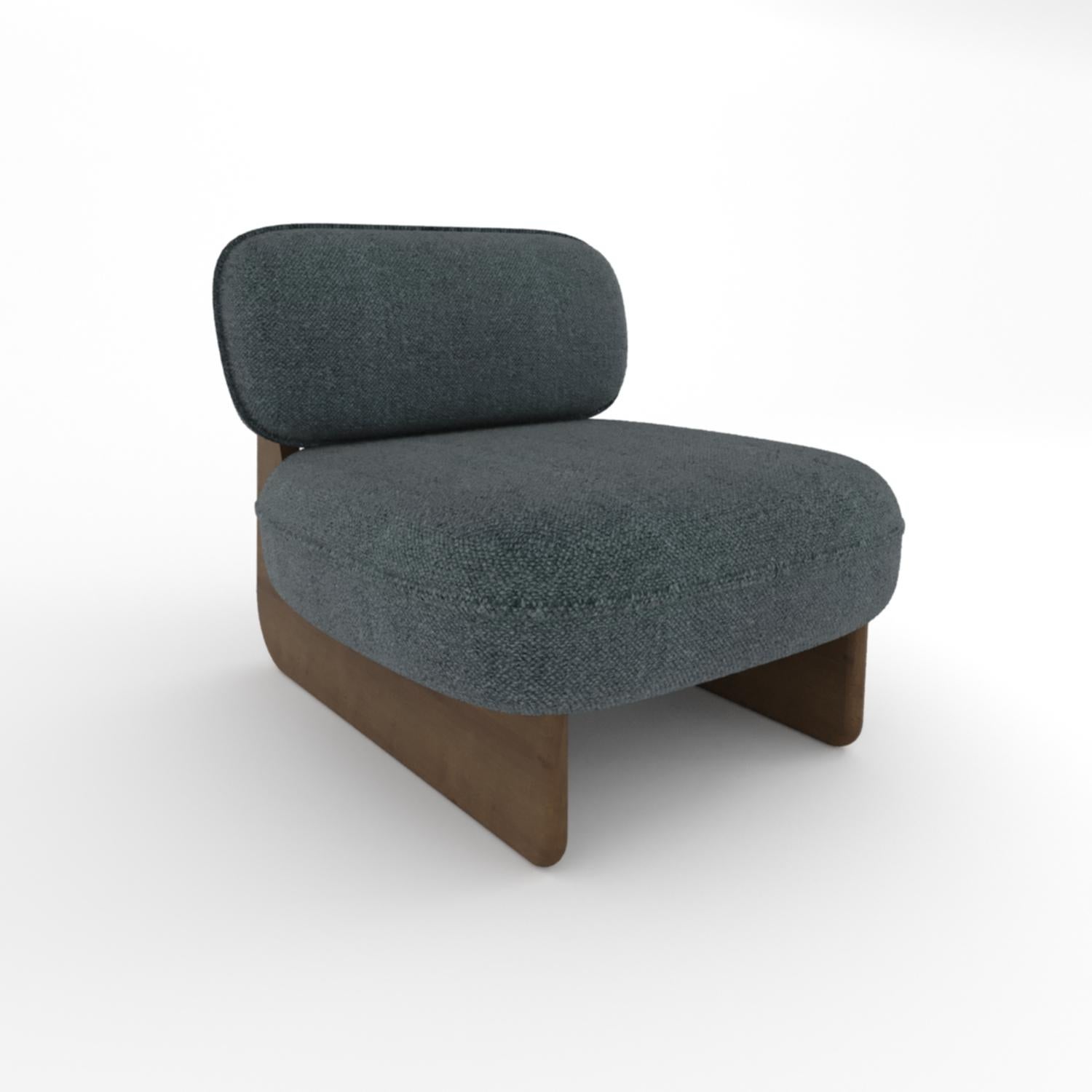 Contemporary Collector Riva Lounge  Fabric Sahco Safire 010 For Sale