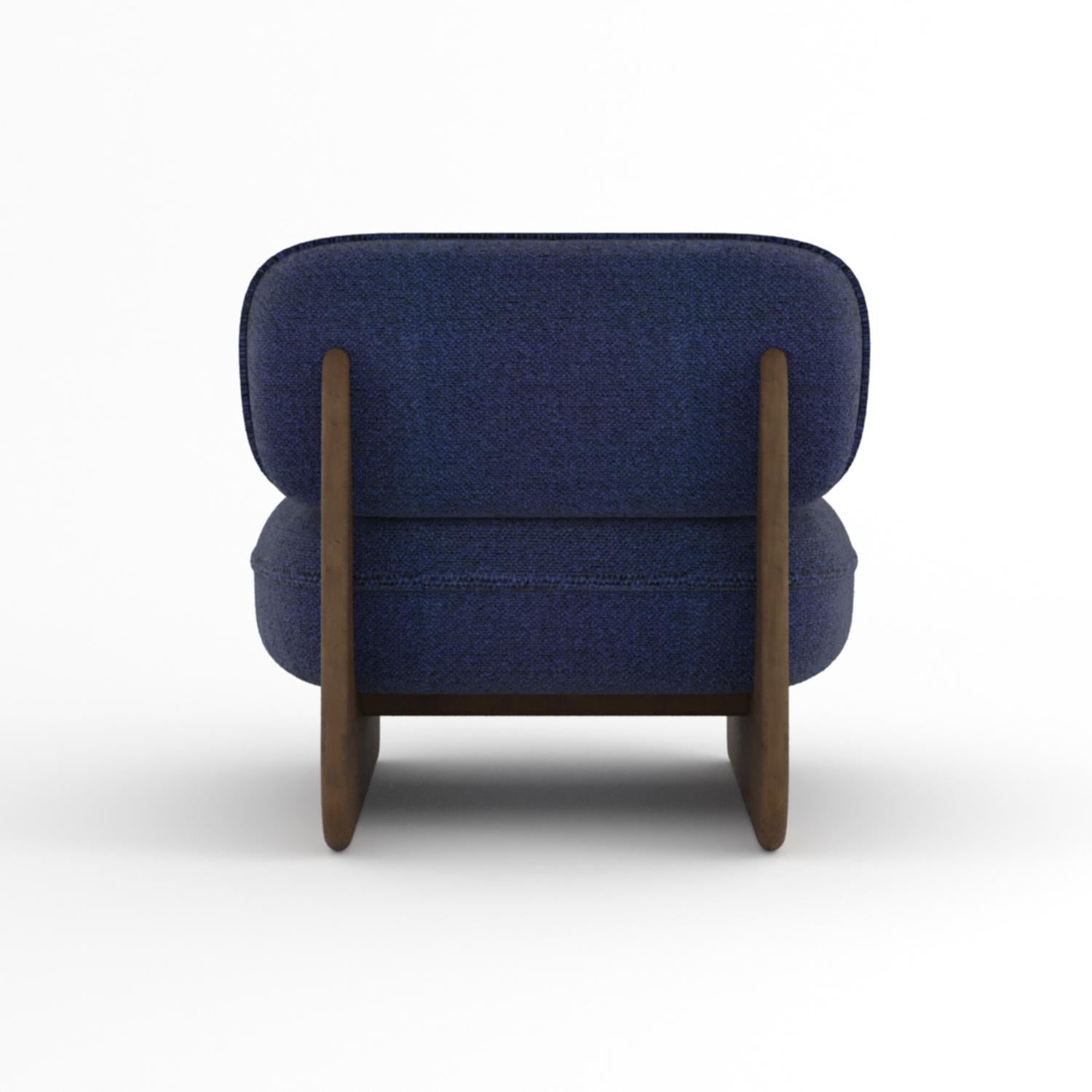 Portuguese Collector Riva Lounge  Fabric Sahco Safire 011 For Sale
